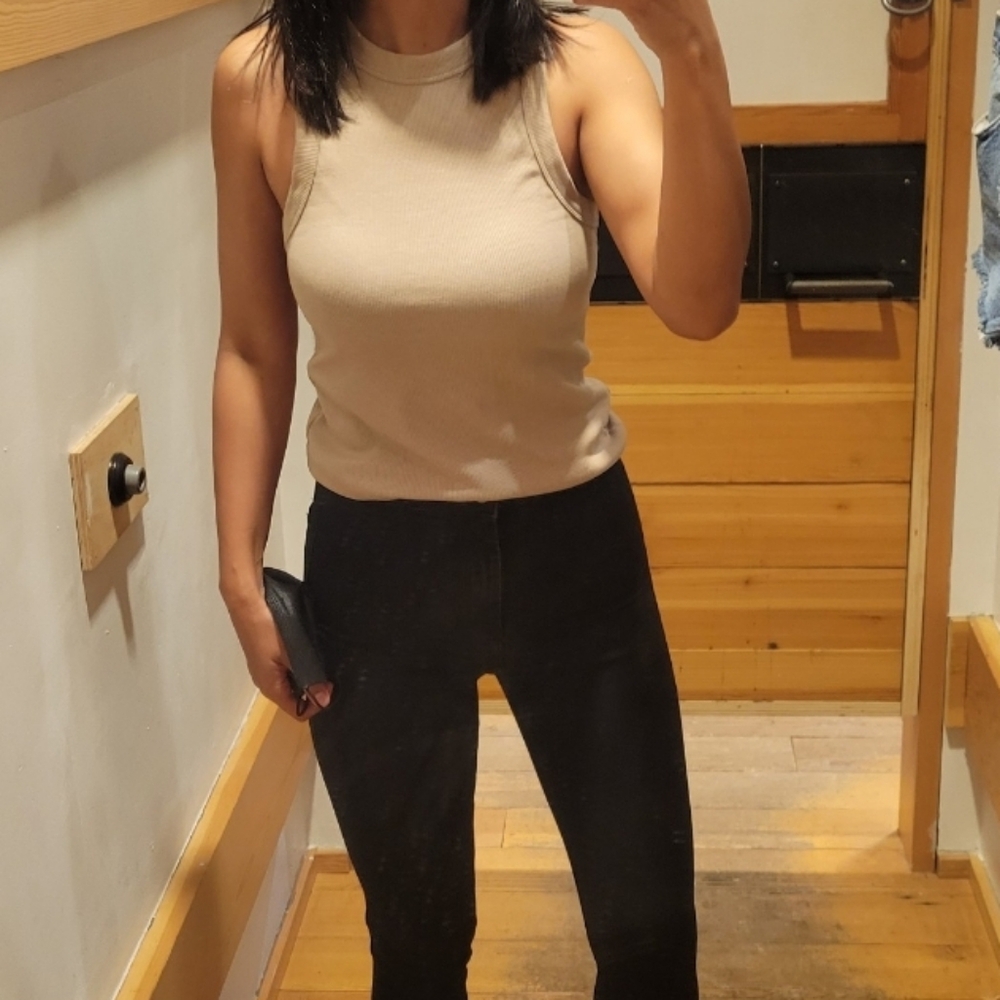 H&M Tank Top - Picture 11 of 11